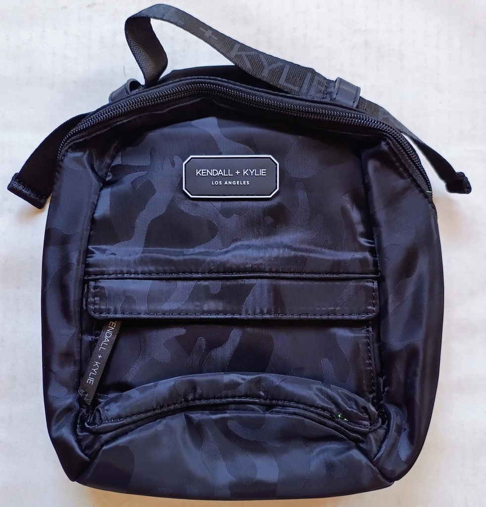MOCHILA 20x22x7